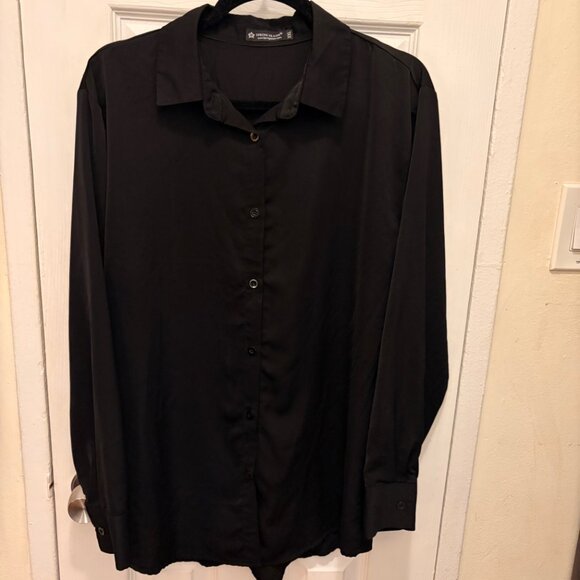 Women's Black long sleeve button up silk blouse, size XXL - Picture 3 of 5